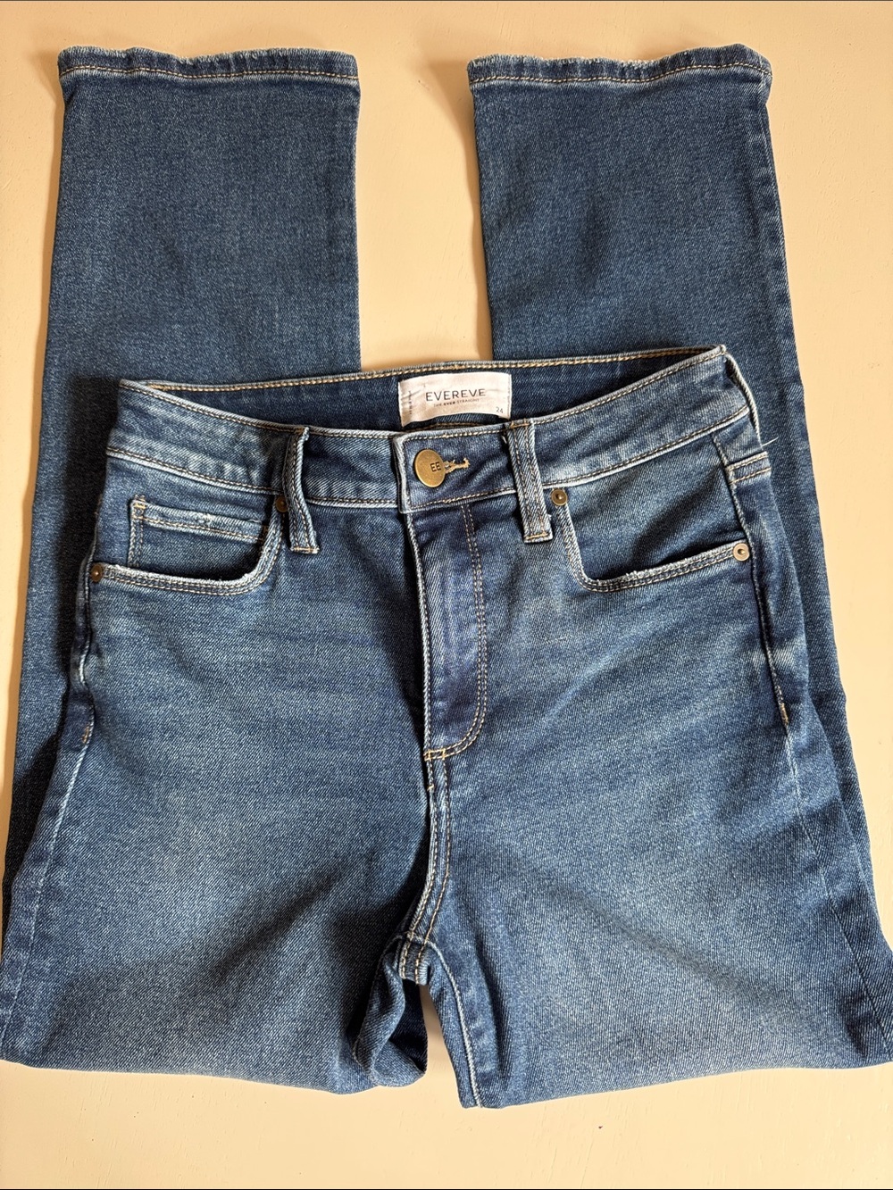 Evereve Women's High Rise Blue Straight Leg Jeans